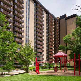 Photo of Lerner Excelsior Tower in Alexandria