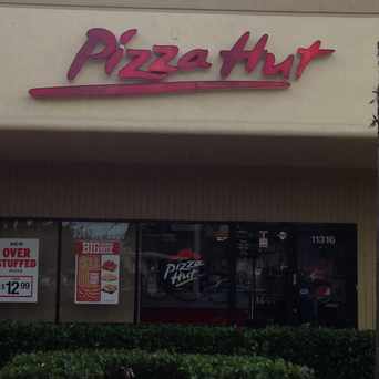 Photo of pizza hut in Davie
