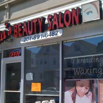 Photo of Nita's Beauty Salon in Kearny
