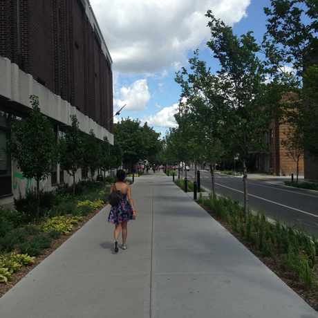 Photo of Saint-Hubert / Laurier in Montréal