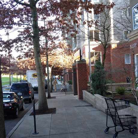 Photo of AMLI Bellevue Park in West Bellevue, Bellevue