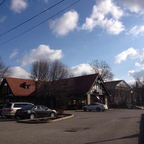 Photo of Donatos Pizza in Lakewood