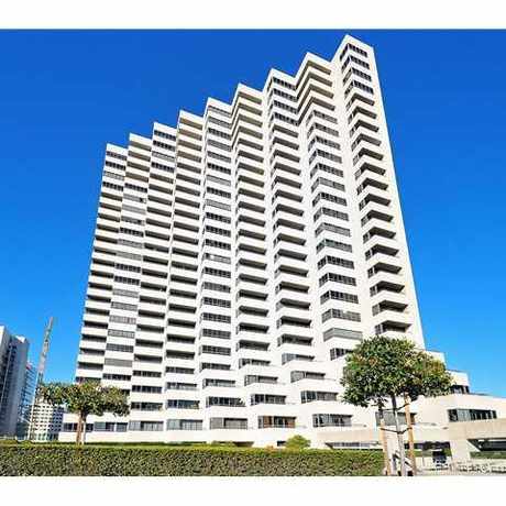 Photo of The Meridian Condominiums, San Diego, CA in Horton Plaza, San Diego